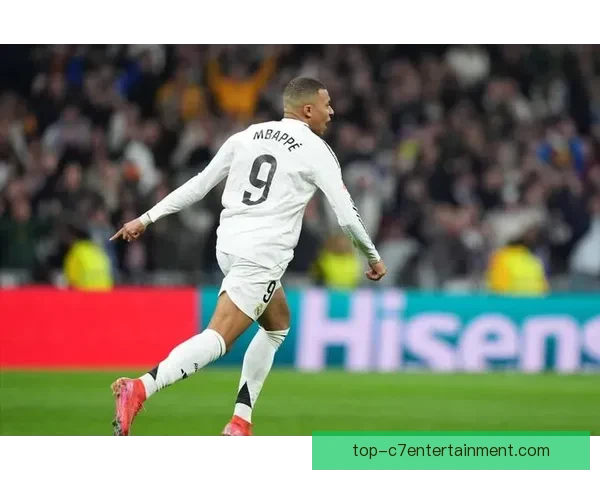 从战术与速度看姆巴佩对阵曼联的德甲对位优势解析全面剖析前景