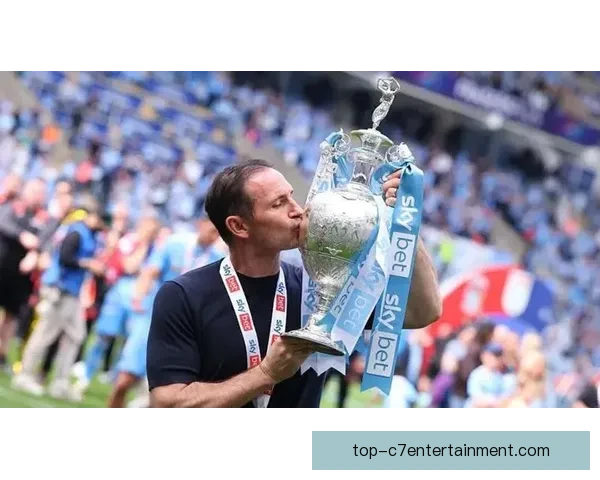 水晶宫解雇格拉斯纳 兰帕德接任主帅力保英超地位